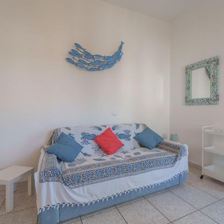 Апартаменты Casa Marisol - Goelba Марина-ди-Кампо Экстерьер фото